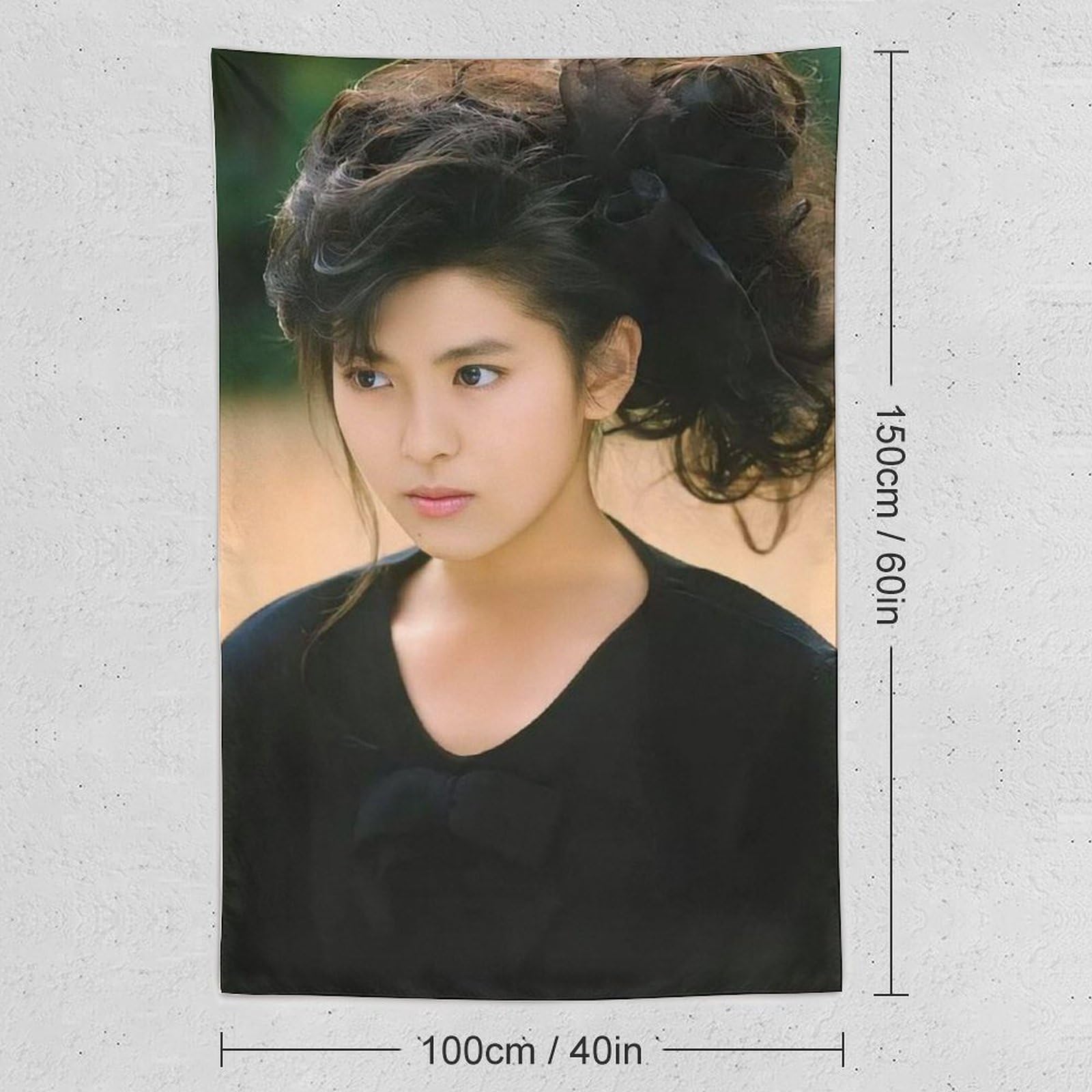 南野陽子　大型タペストリー　一本 ポスター　2枚 Amazon.co.jp: 南野陽子 (82) タペストリー、絵画、ポスター、壁紙